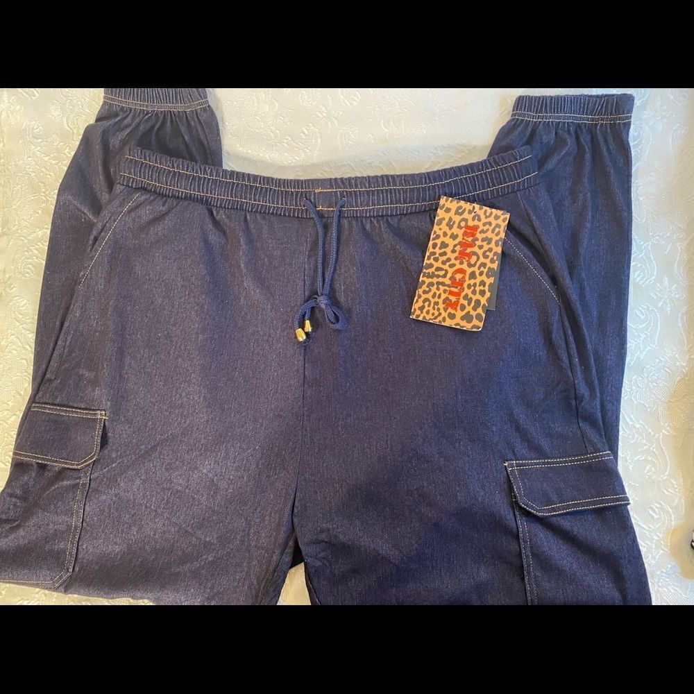 🛍Bae City Women’s Size:3X Color Navy drawstring pants - Picture 2 of 14
